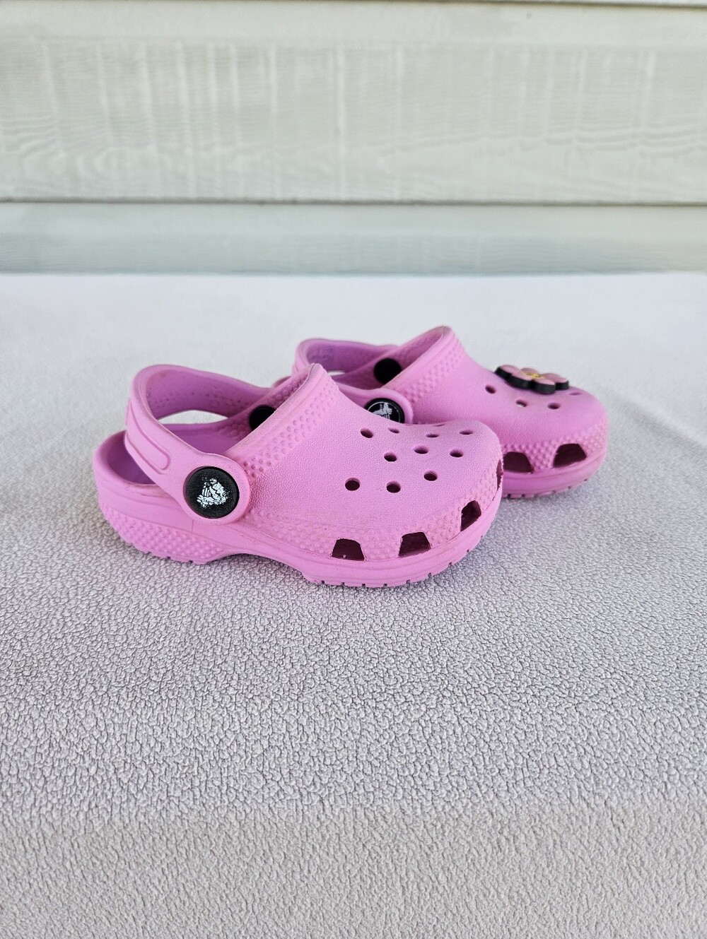Crocs Classic Clog Toddler SZ 5 Slip-On Pink Flower Water Shoes Unisex